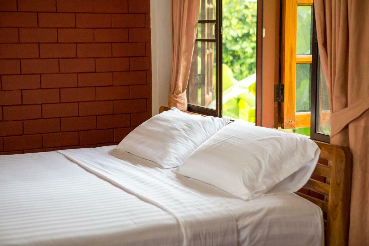 Saen Kam Resort Chiang Mai Exteriör bild