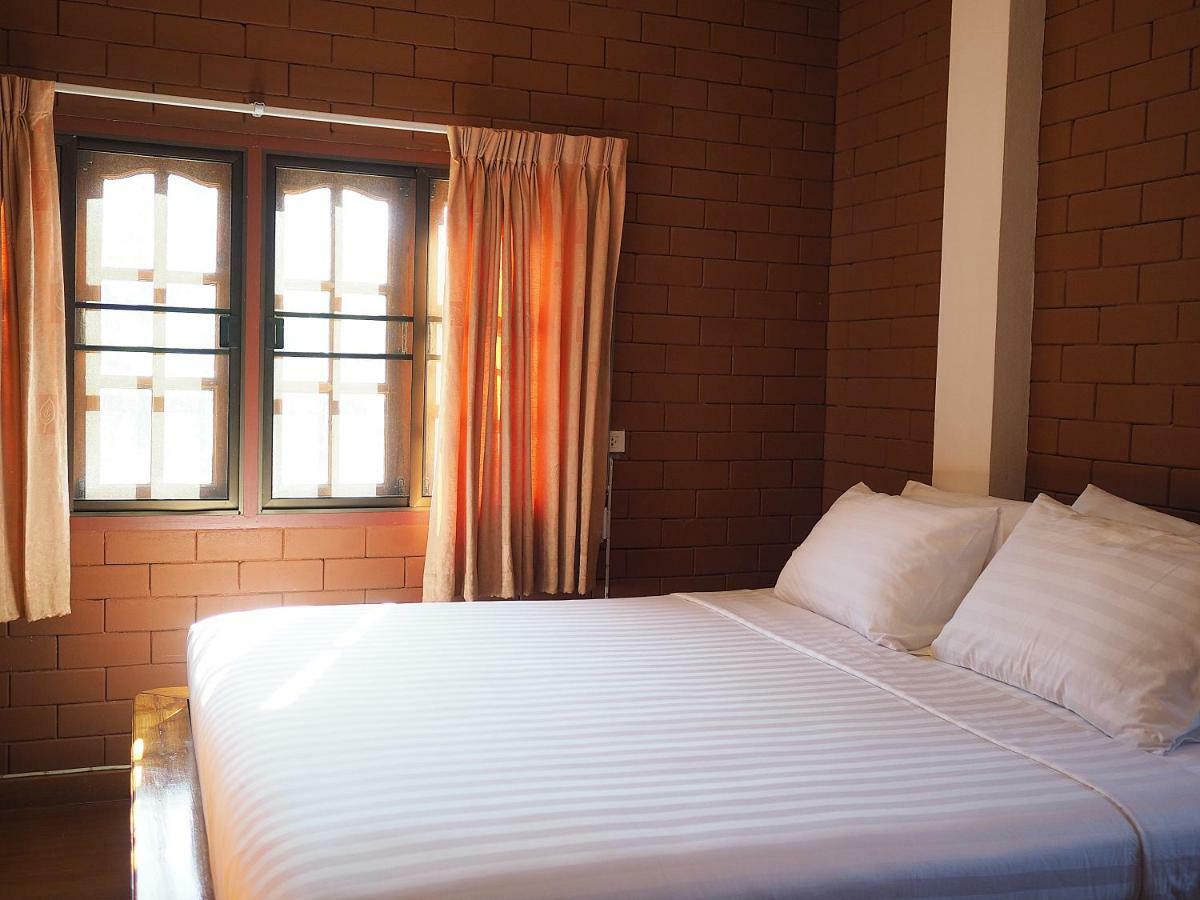 Saen Kam Resort Chiang Mai Exteriör bild