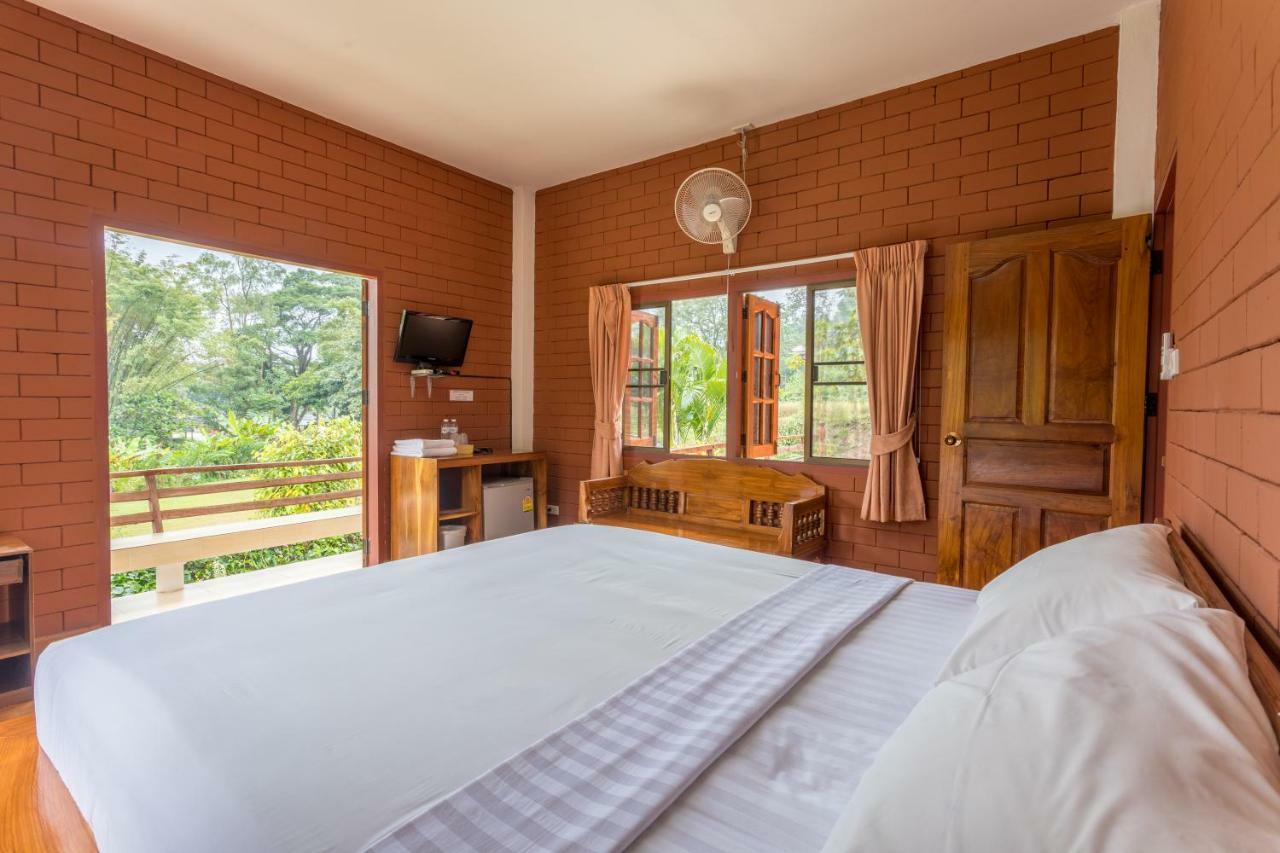 Saen Kam Resort Chiang Mai Exteriör bild